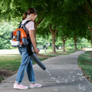 Leksak lövbås, ryggburen